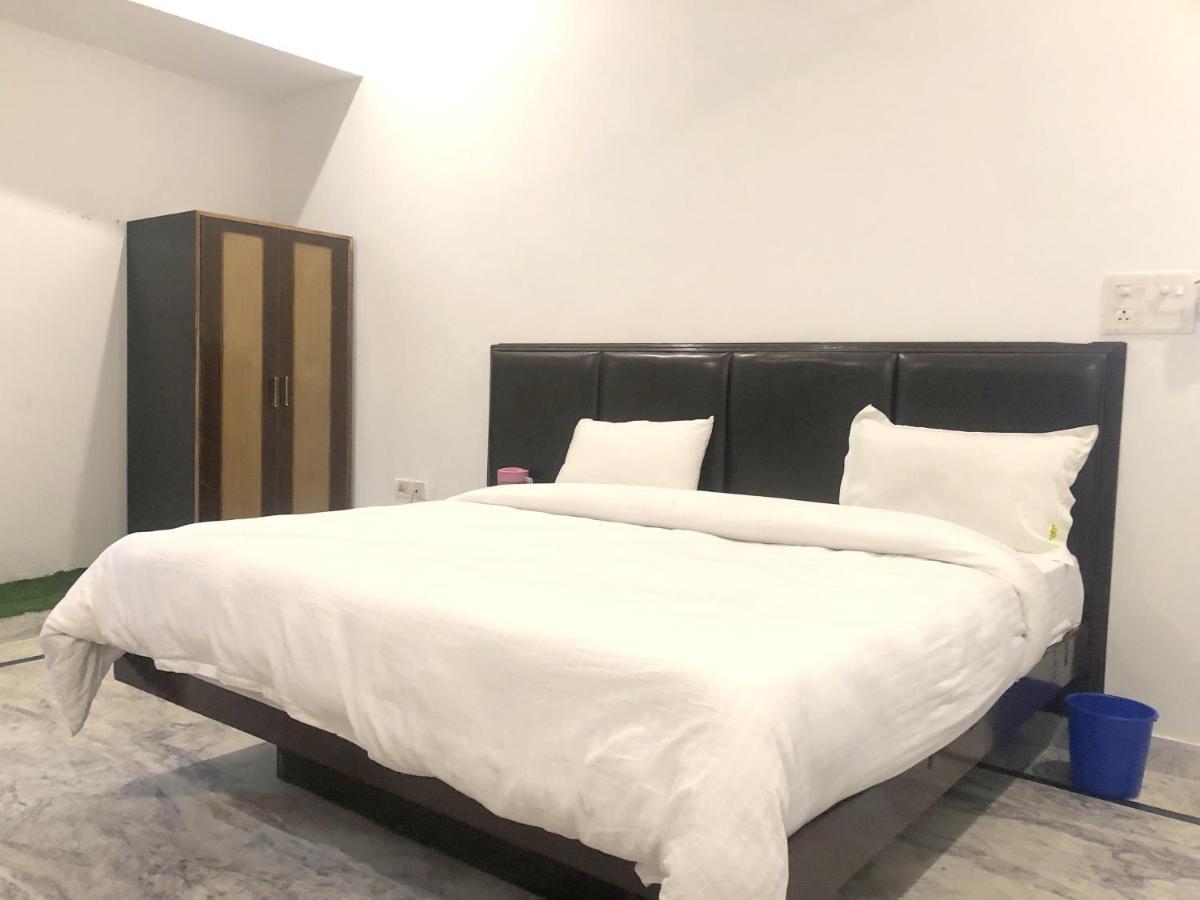 Hotel Shivanta Residency Рішикеш Екстер'єр фото