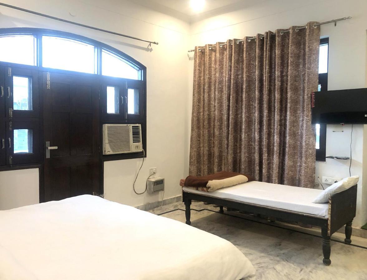 Hotel Shivanta Residency Рішикеш Екстер'єр фото